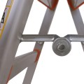Стремянка-табурет алюминиевая Laddermaster Capella A5B2. 1 ступенька