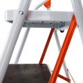 Стремянка стальная Laddermaster Intercrus S1A5. 5 ступенек