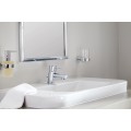 Дозатор жидкого мыла Grohe Essentials New (40448001) Дозатор жидкого мыла Grohe Essentials New (40448001)