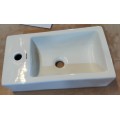 Раковина накладна MIXXUS PREMIUM QUADRO-0207 480х260х125mm (отвір під змішувач) (MP6503) Раковина накладна MIXXUS PREMIUM QUADRO-0207 480х260х125mm (отвір під змішувач) (MP6503)